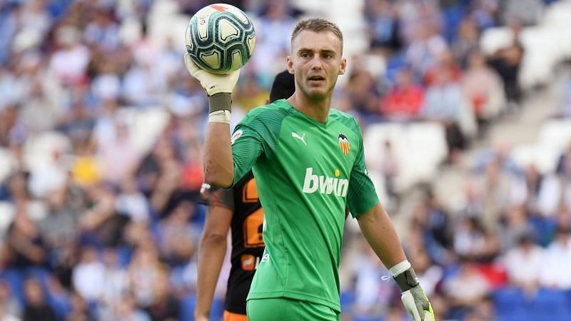 Jasper Cillessen is a quality player, but his hand just doesn't fit the glove at times.